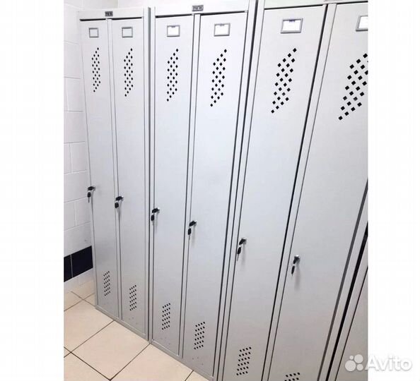 Шкаф металлический для раздевалок
