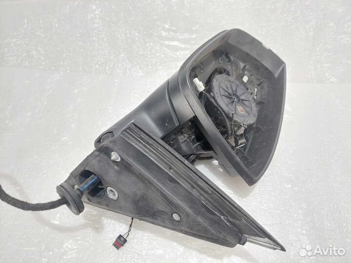 Skoda Kodiaq c 17 зеркало левое