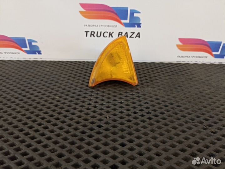 504187906 Указатель поворота правый Iveco Stralis
