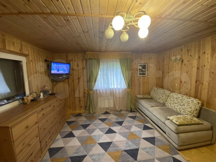 Дача 78 м² на участке 6 сот.