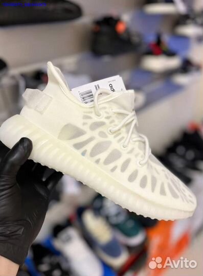 Кроссовки Adidas Yeezy white (Арт.19401)