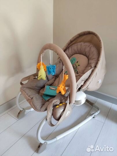 Шезлонг детский babyton