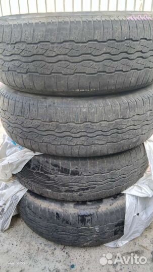 Bridgestone Dueler H/T 687 225/65 R17 110