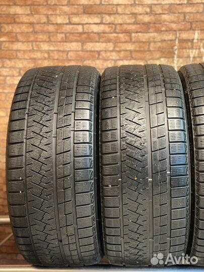 Triangle Snowlink TWT02 245/40 R19