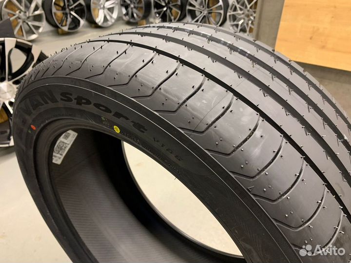 Yokohama Advan Sport V105S 235/45 R19 95Y