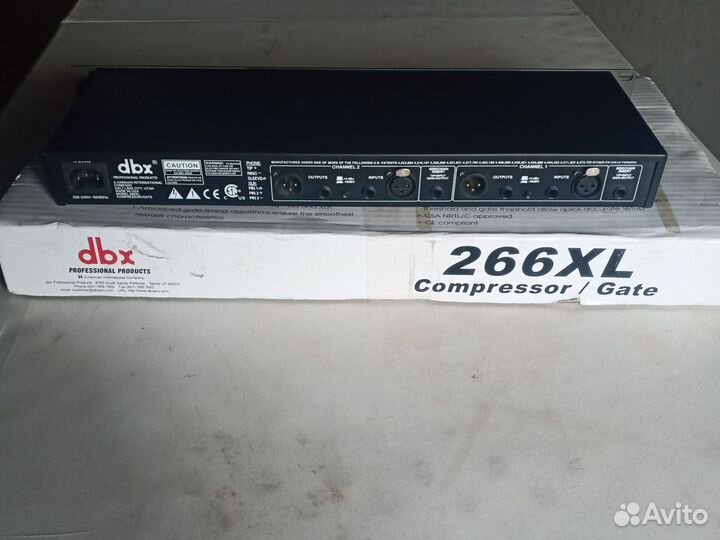 Компрессор/гейт аналоговый dbx 266XL