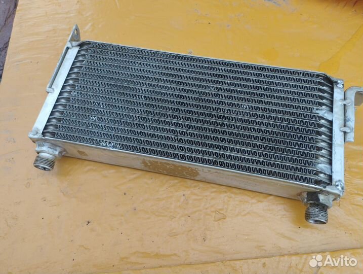 Радиатор Сааб 9000