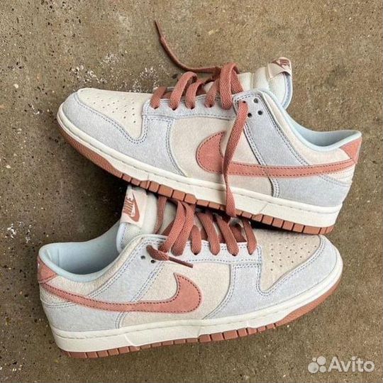 Кроссовки женские nike sb dunk low