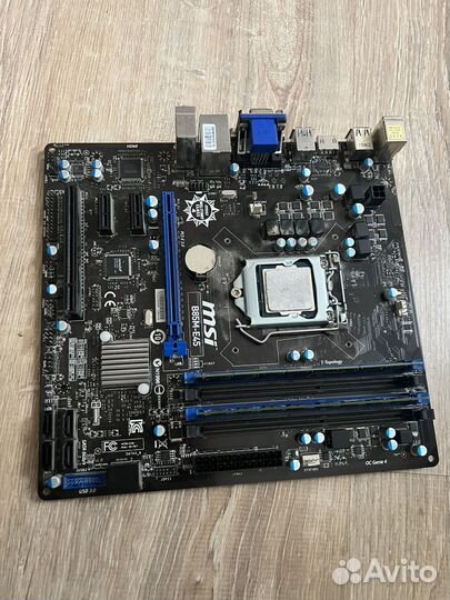 Материнская плата с процессором, операт. память