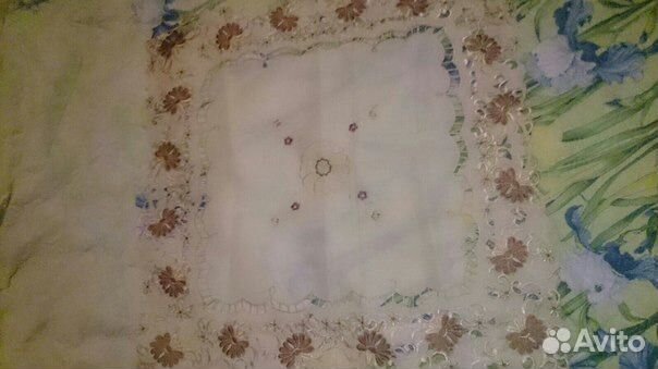 Скатерть на середину стола-шитье