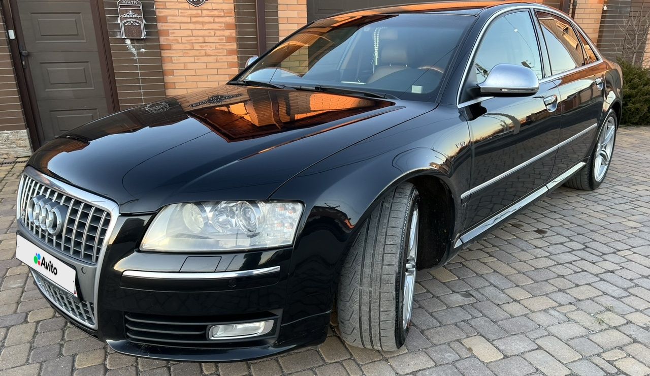 Audi S8: фото из отзыва