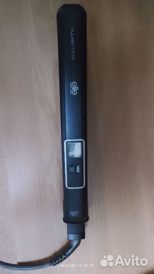 Выпрямитель для волос в отличном состоянии