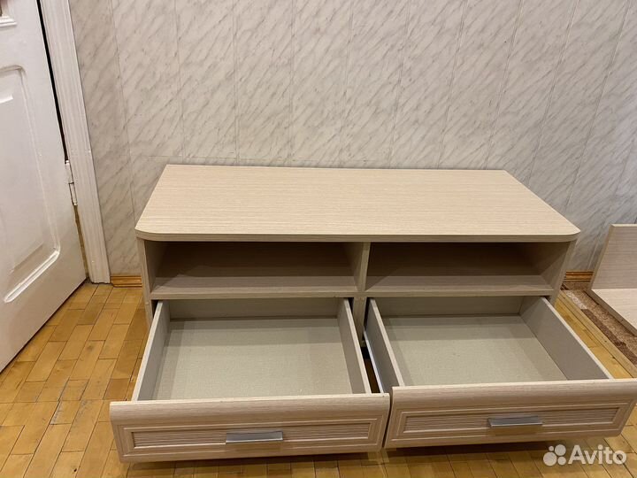 Тумба под телевизор комод