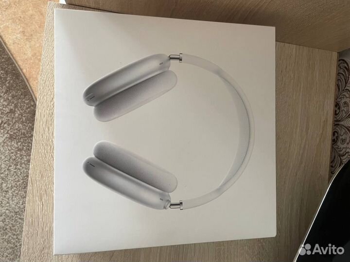 Airpods max