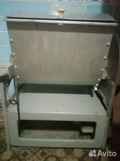 Тестомесильная машина бу