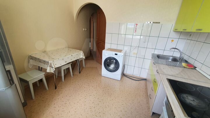 1-к. квартира, 35 м², 4/4 эт.