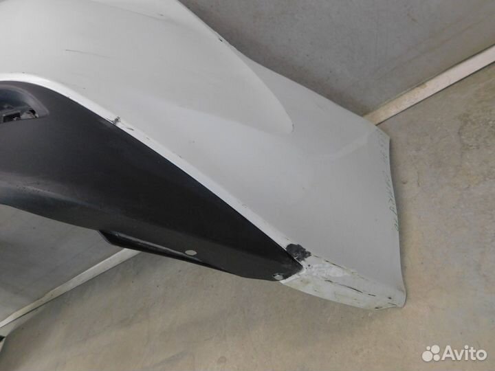 Бампер задний Toyota Camry