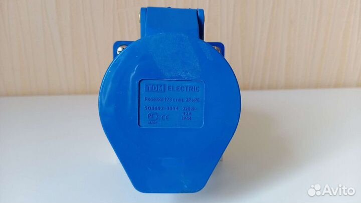 Мелочи для ремонта и мебели