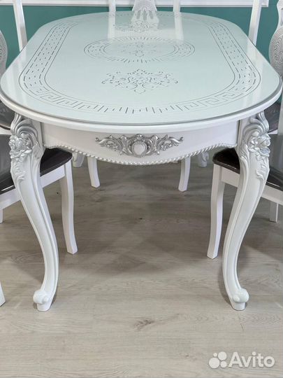 Стол и стулья от производителя. В наличии