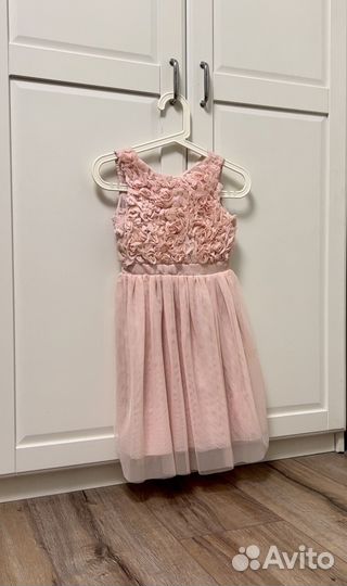 Платье для девочки H&M р134 новое