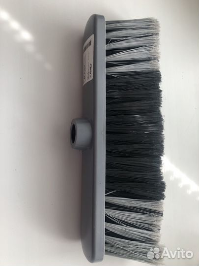 Щетка хозяйственная