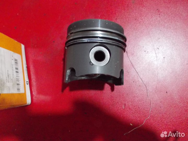 Поршень audi. volkswagen