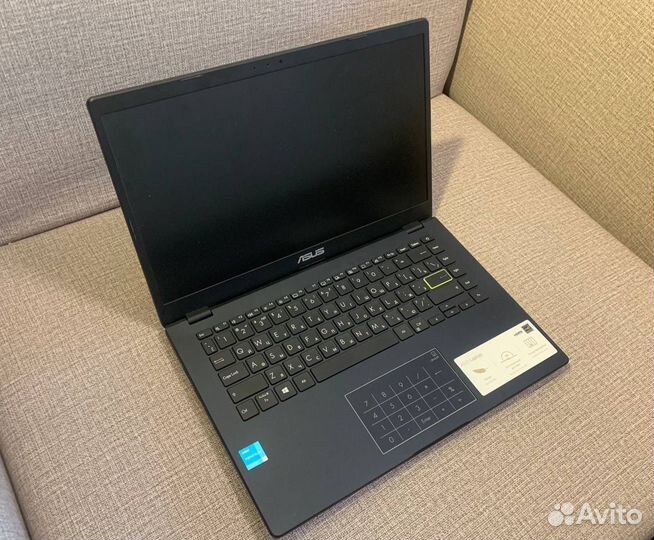 Ноутбук asus новый