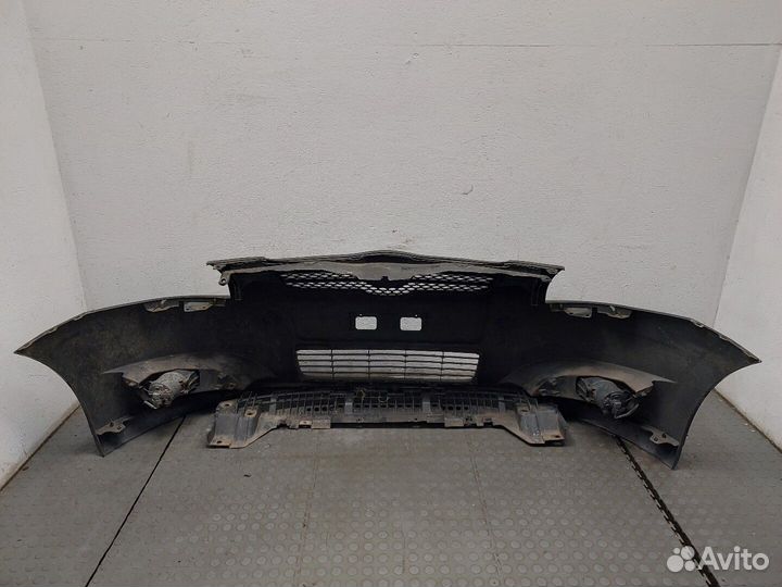 Фара противотуманная Toyota Auris E15, 2009