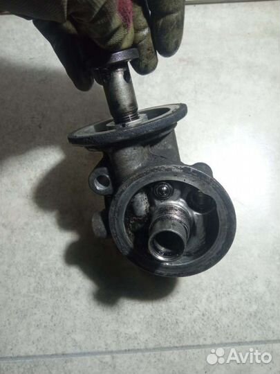 Корпус масляного фильтра Nissan Primera 11