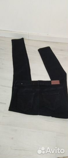 Новые джинсы Hollister w23 l28 США