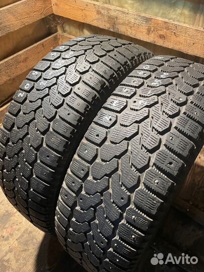 Yokohama Ice Guard F700Z 205/60 R16