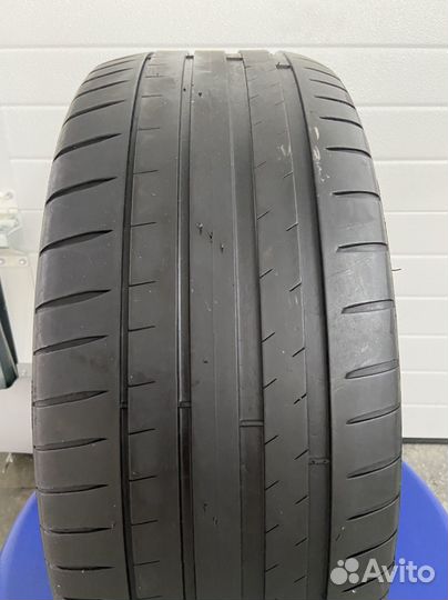 Michelin Pilot Sport 4 225/55 R17 101Y