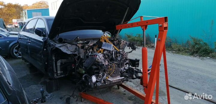 Audi A8 D4 подрамник передний