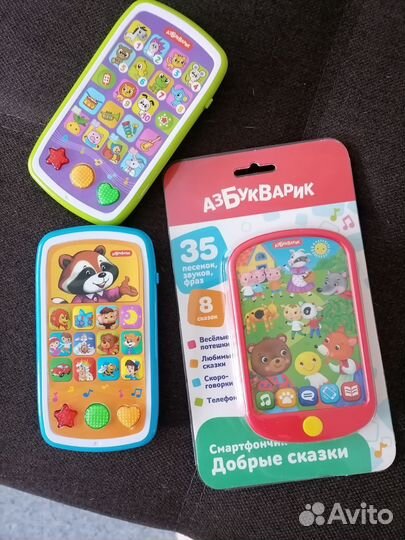 Развивающие игрушки телефон музыкальный 3шт