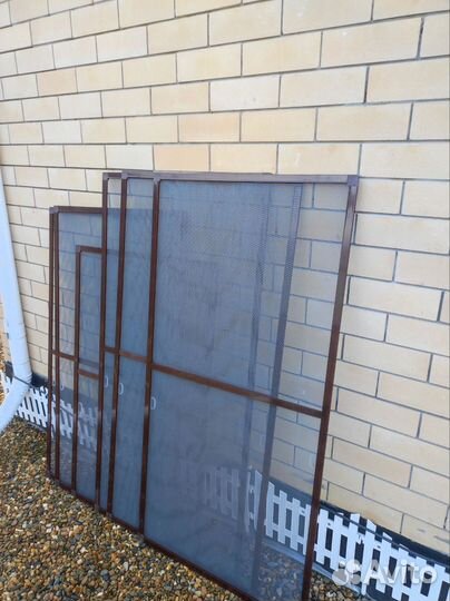 Москитные сетки на окна