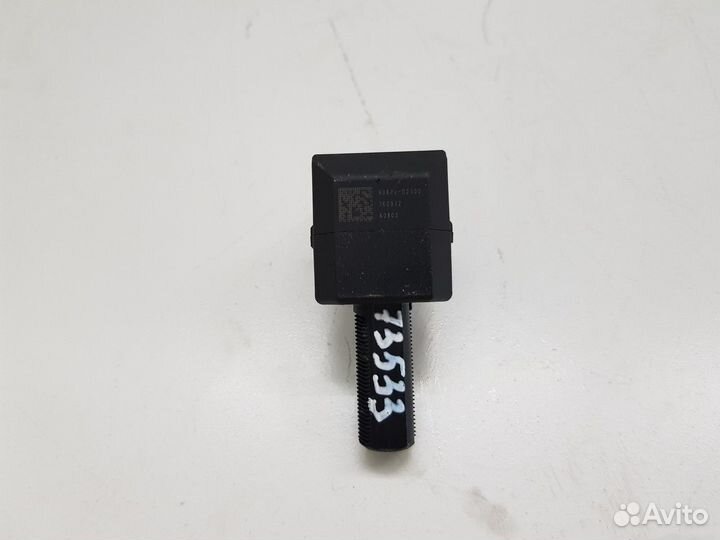 Датчик положения педали тормоза (Genesis G80 I)