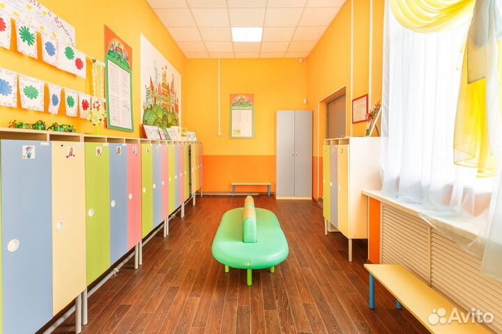 Детские шкафчики для одежды