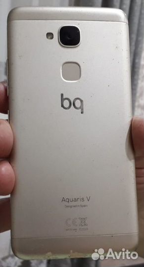 BQ Aquaris V, 2/16 ГБ