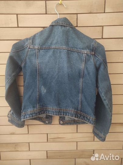 Джинсовая куртка