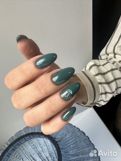 Маникюр и Педикюр