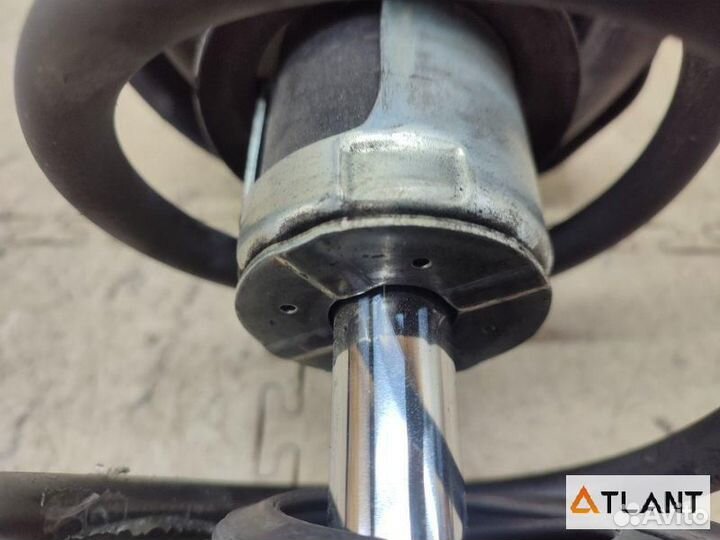 Стойка передняя правая honda stream