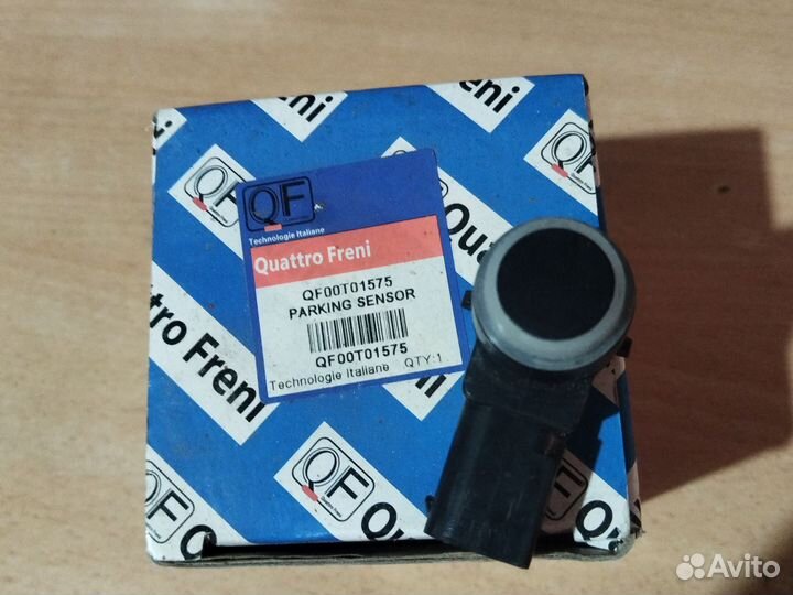 Датчик парктроника gf00t01575