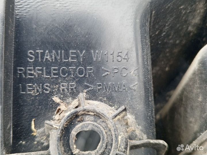 Задняя фара Митсубиси асх