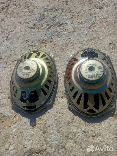 Динамик Dodge Stratus крайслер 04760916AA