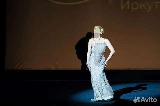 Вечернее платье в пол 44 размер