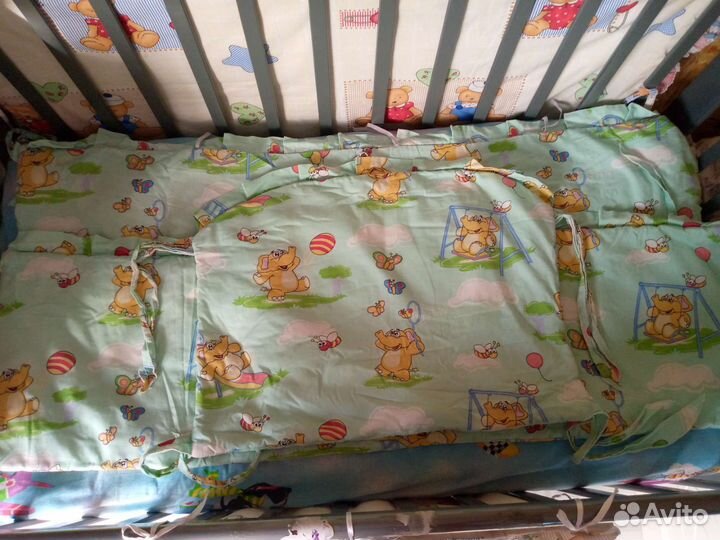 Бортики в детскую кроватку