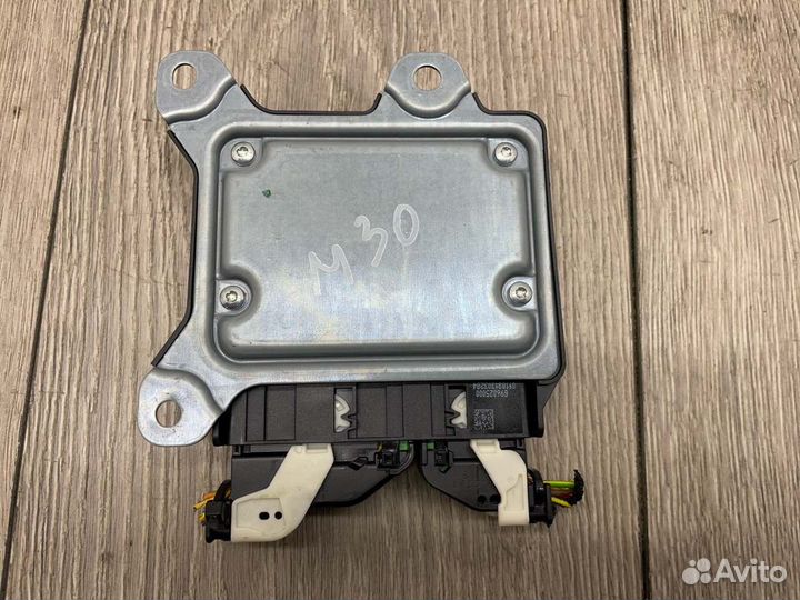 Блок управления AIR BAG Peugeot 5008 (P87E) 1.5