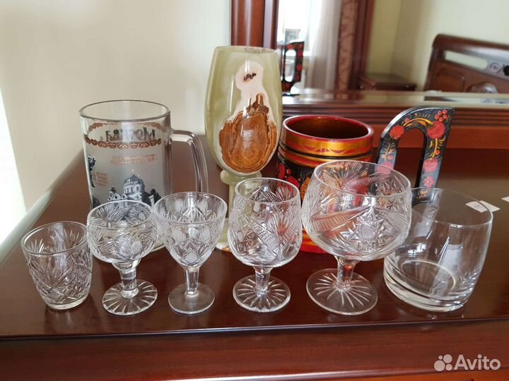 Хрустальные стопки,рюмки,бокалы.Блюдо для торта