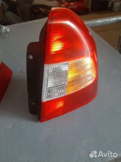 Фонари хендай акцент задние фары оригинал