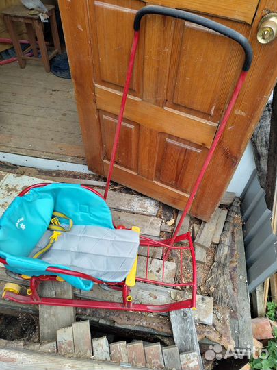 Детские санки на колесах